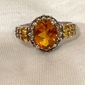 Vintage Sterling Silver 925 and gemstone ring. Size 10.